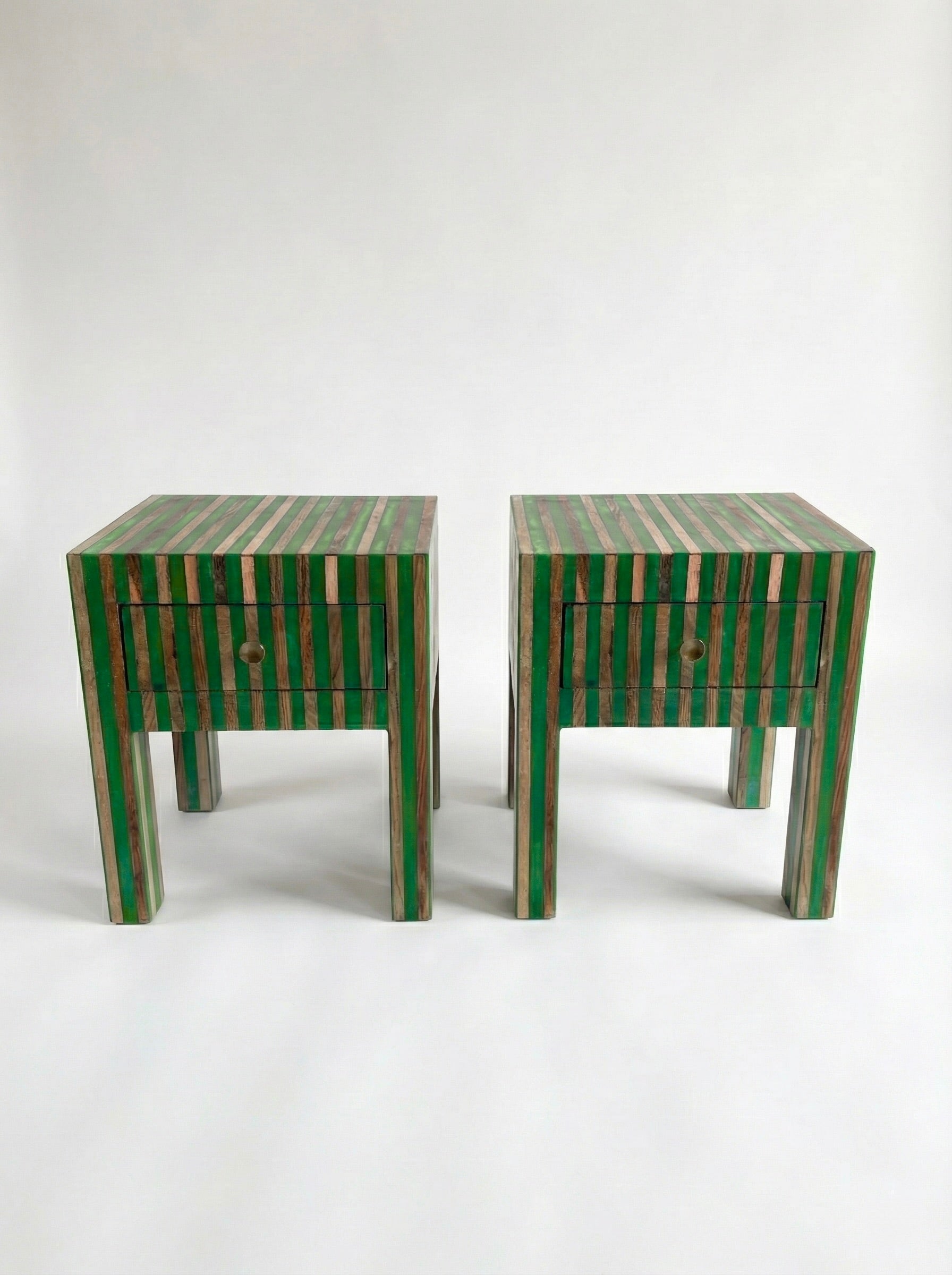 Coppia Comodino "Optical" Legno cedro e Resina