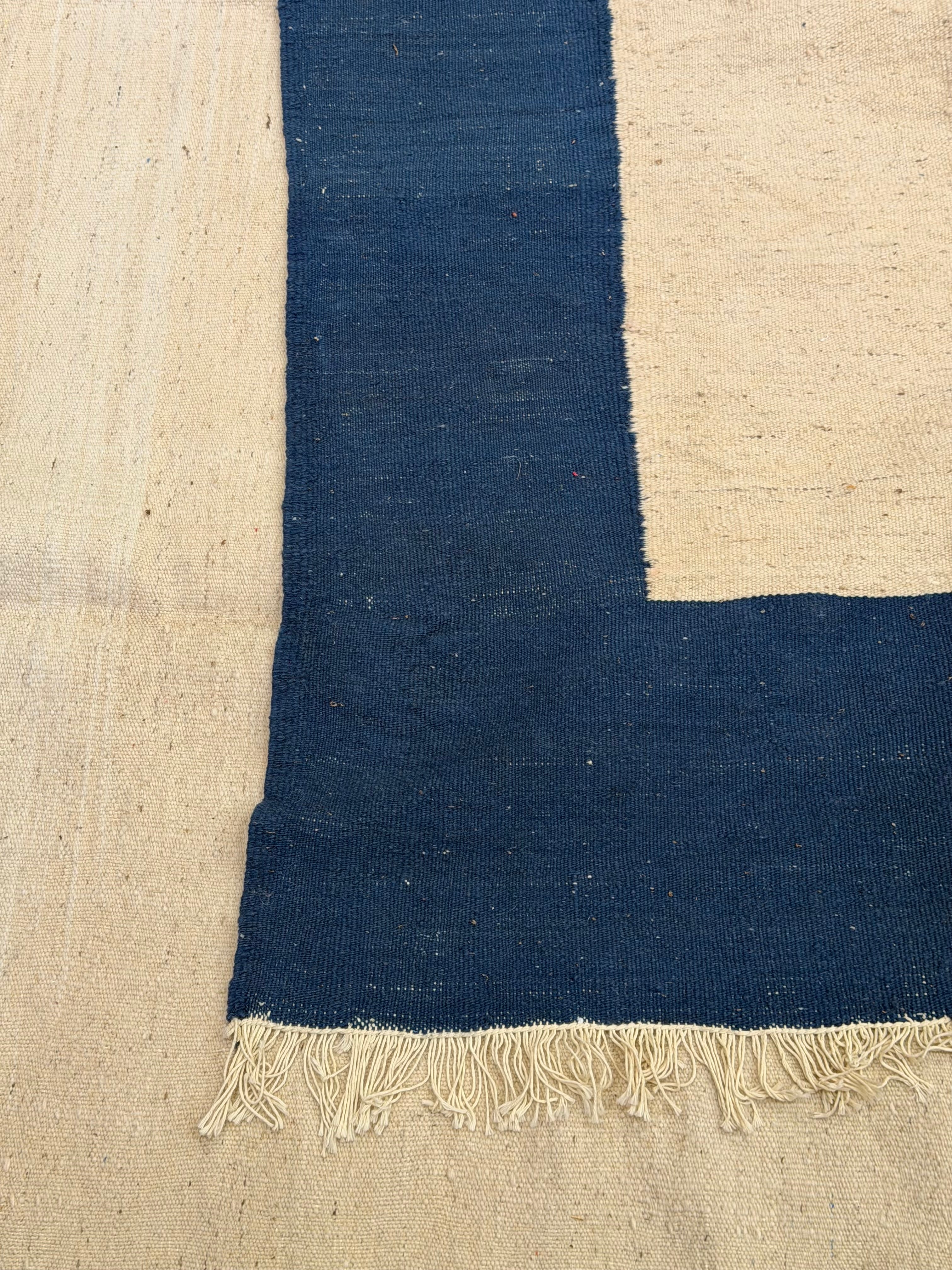 Kilim 360x235 cm - K1010